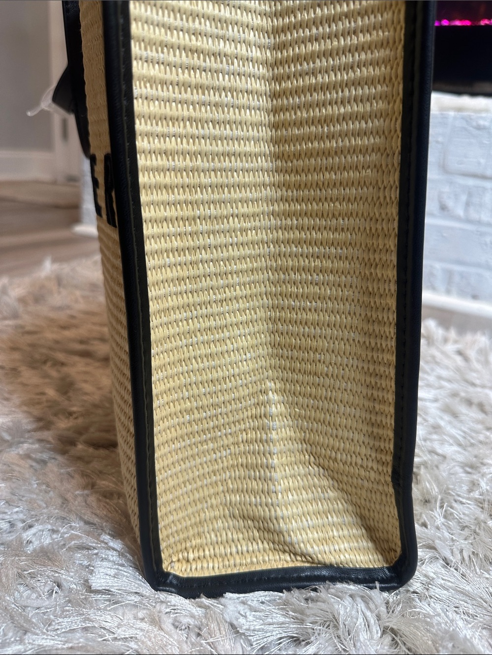 🆕NWT Ted Baker Natural Straw Tote with Black Trim and Handles - Picture 9 of 16